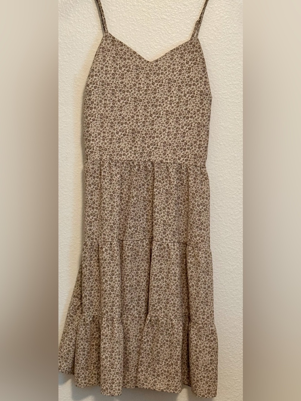 Boho Style Tiered Spaghetti-Strap Sundress in Brown and Beige Tones Size M